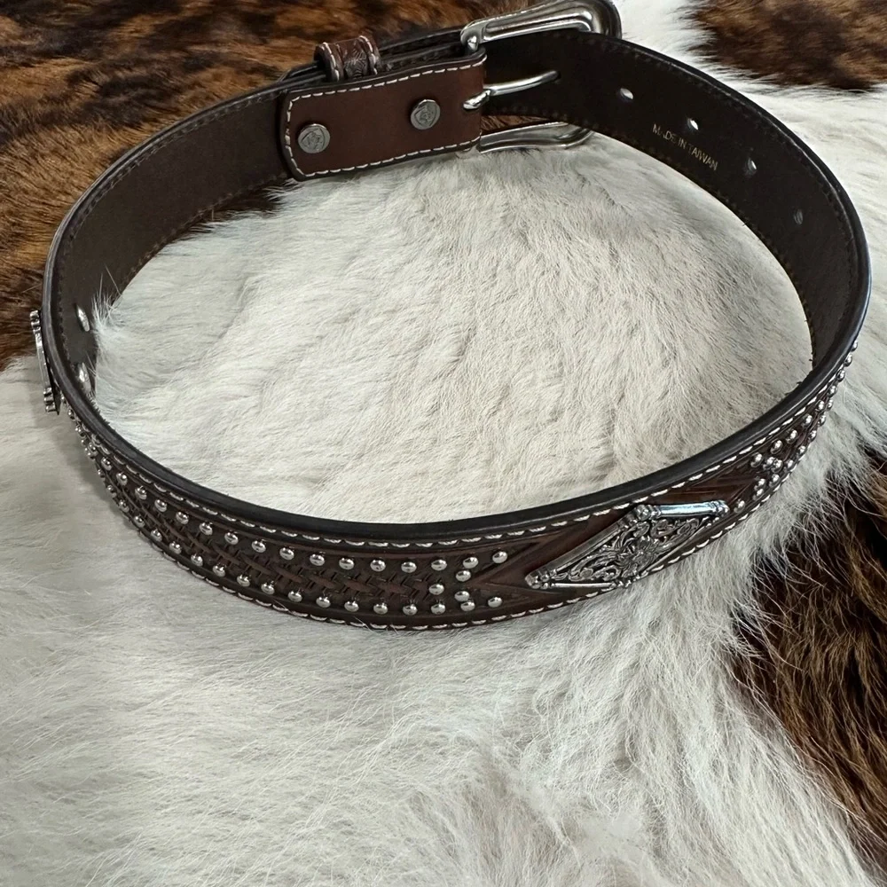 Kids Ariat Brown Genuine Leather Belt with Silver Buckle Diamond Conchos